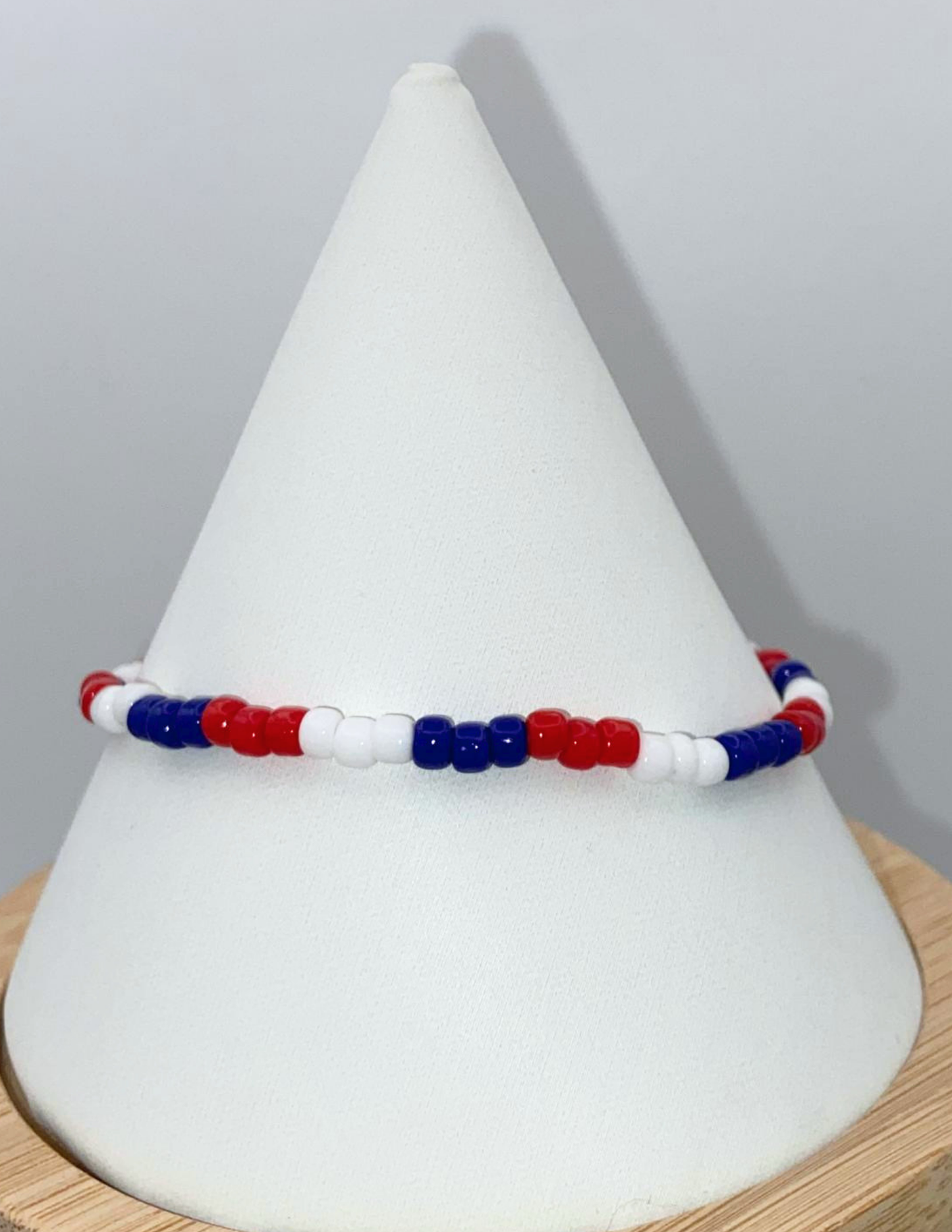 Red White and Cute Smiley Stretch Bracelet